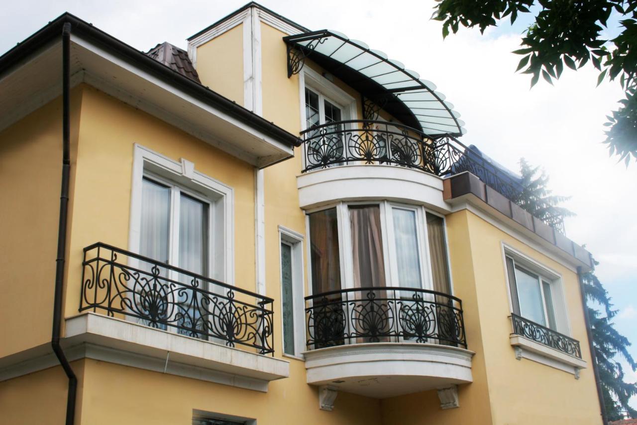 Luxury Private House In City Center Велико-Тырново Экстерьер фото