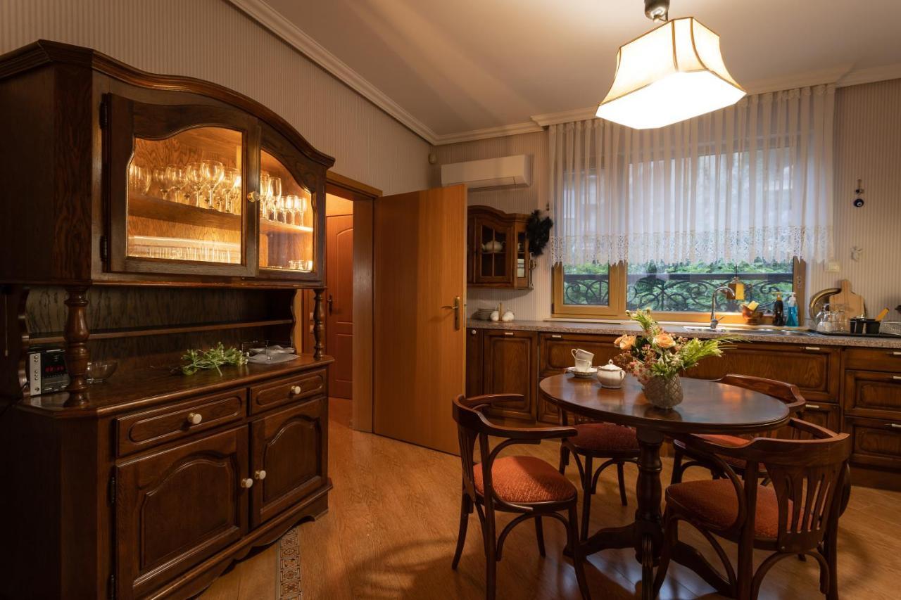 Luxury Private House In City Center Велико-Тырново Экстерьер фото