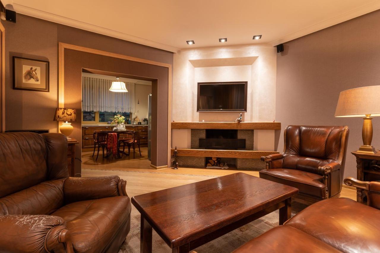 Luxury Private House In City Center Велико-Тырново Экстерьер фото